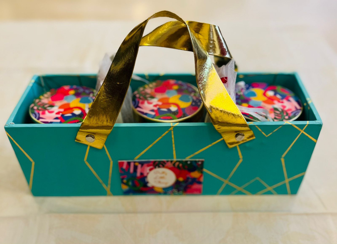 luxury candle hamper- ILLUMINATE 1